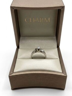18k White Gold Solitaire Engagement Ring  and band with Side Accents - White